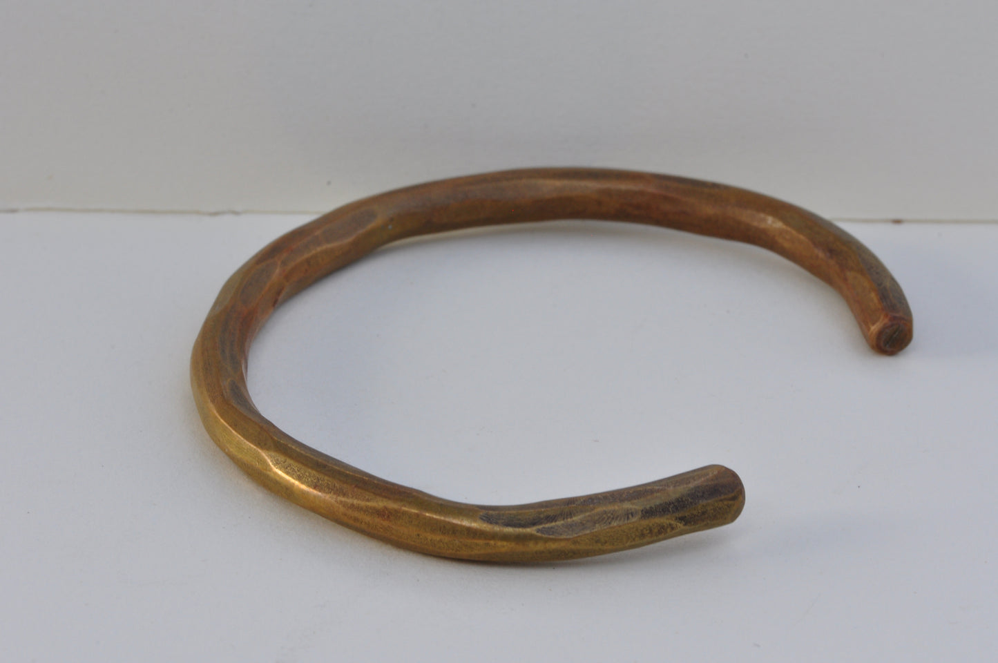 צמיד BRASS