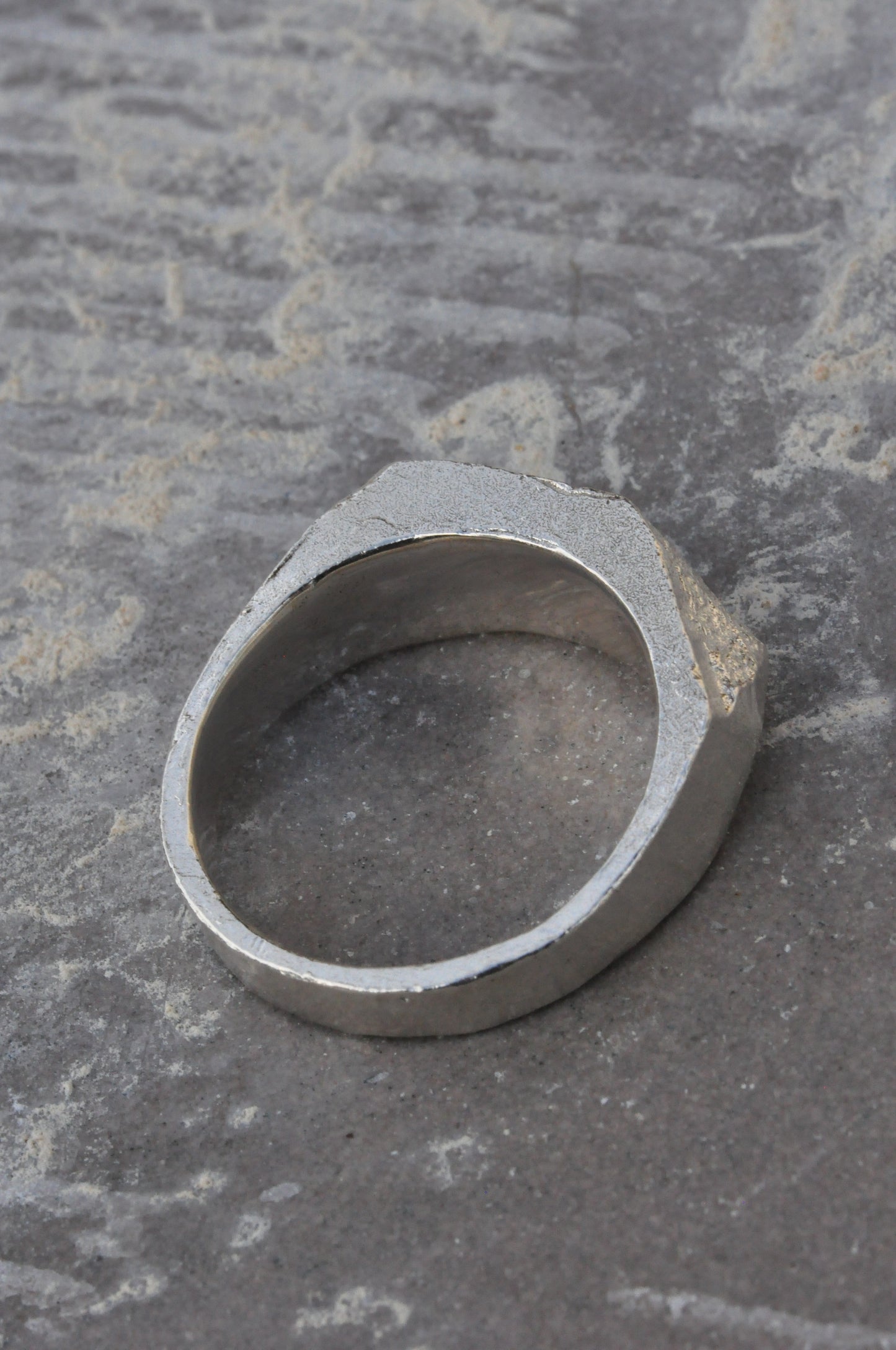 טבעת כסף - broken (F)