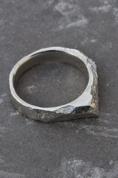 טבעת כסף - broken (D)