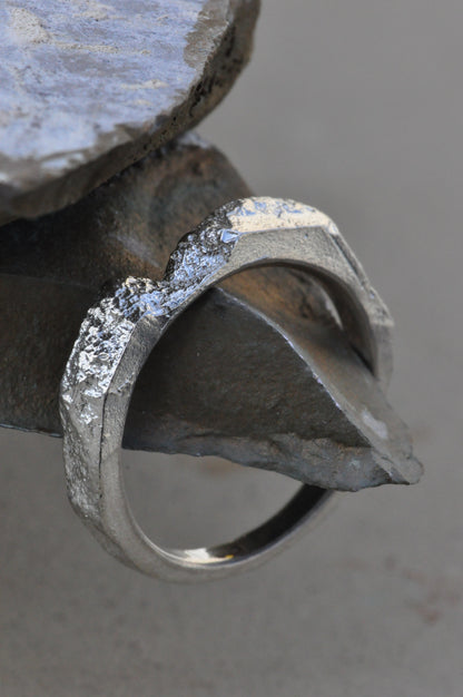 טבעת כסף - broken (G)