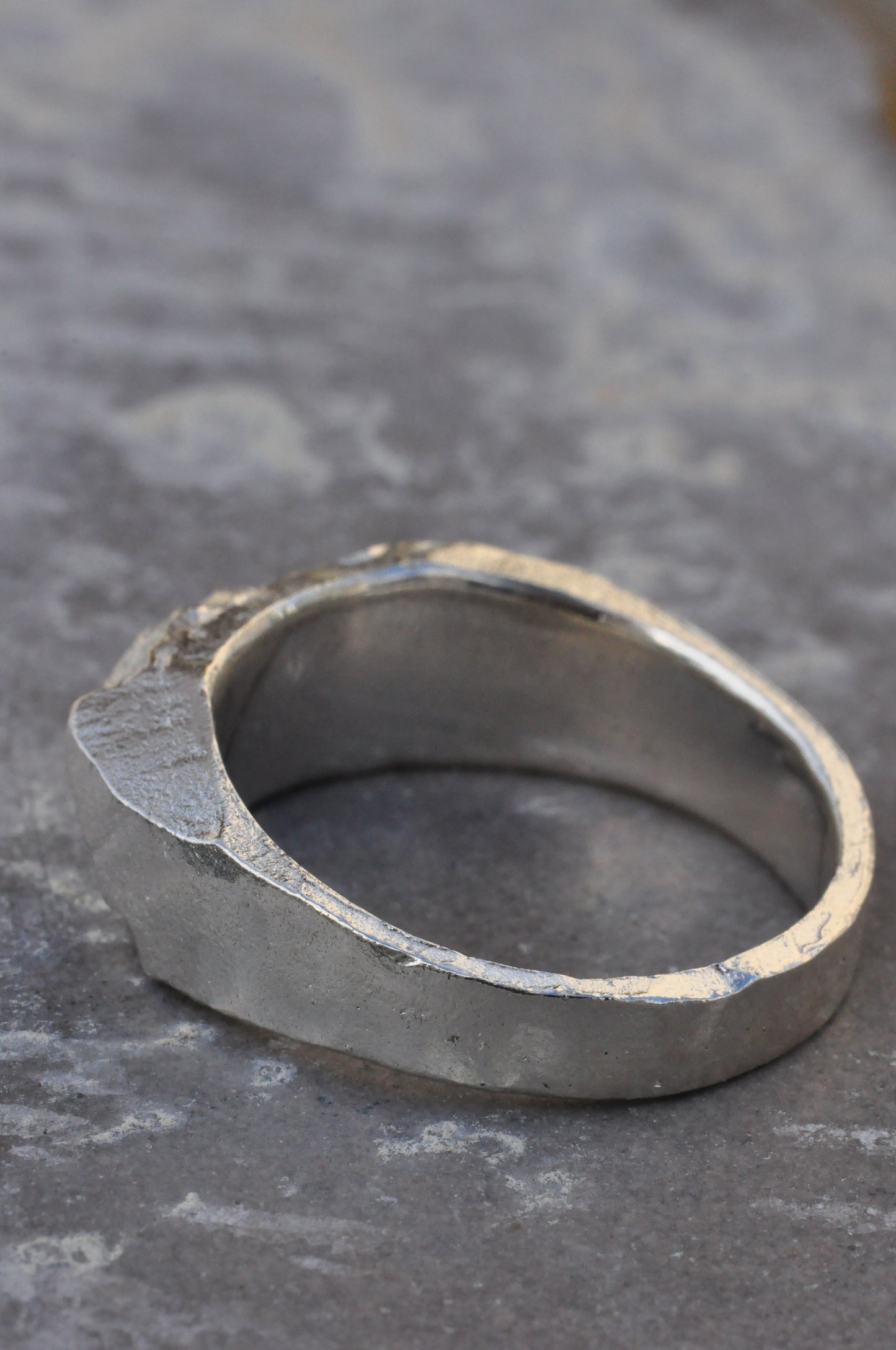 טבעת כסף - broken (F)