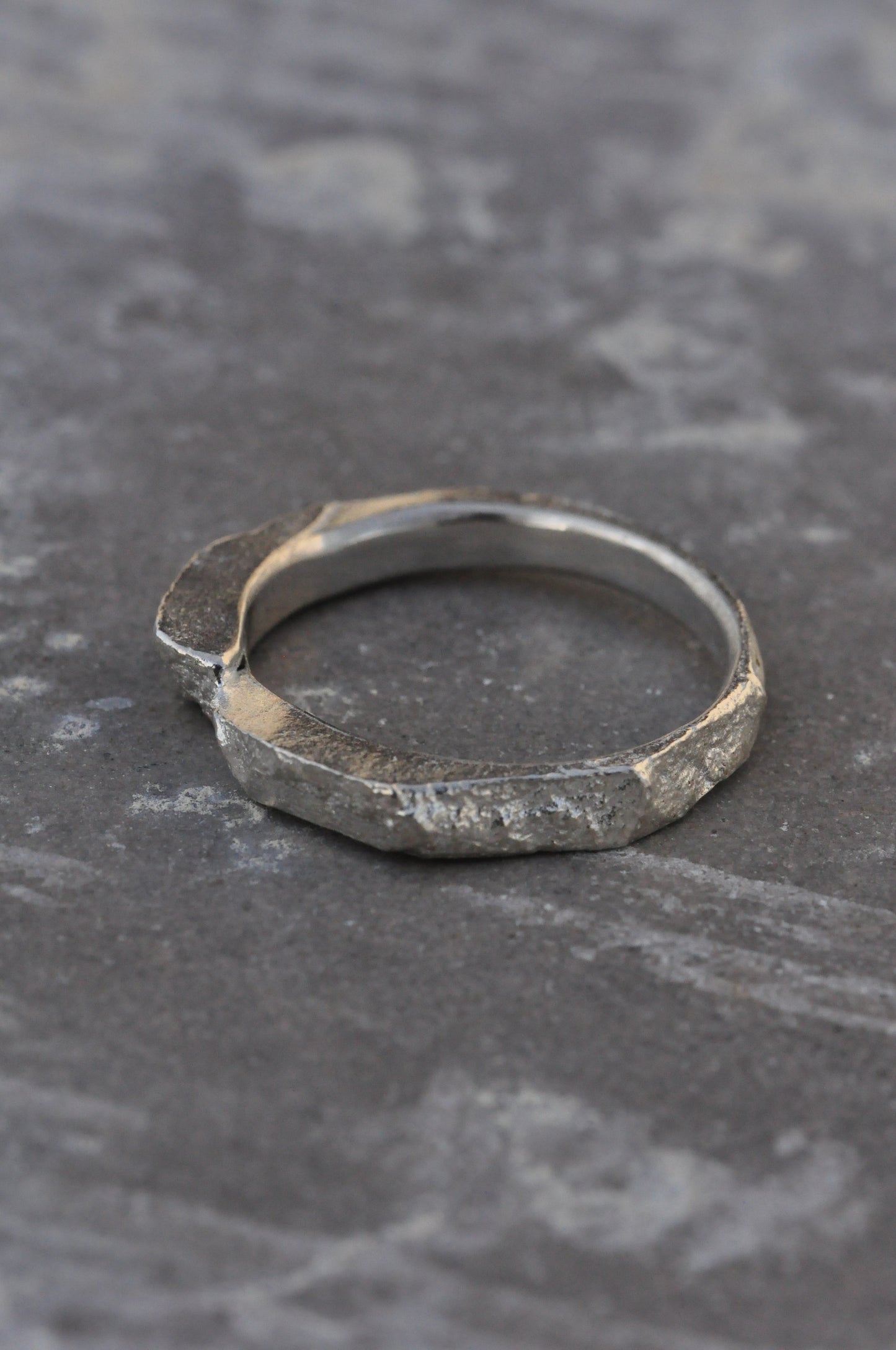טבעת כסף - broken (G)