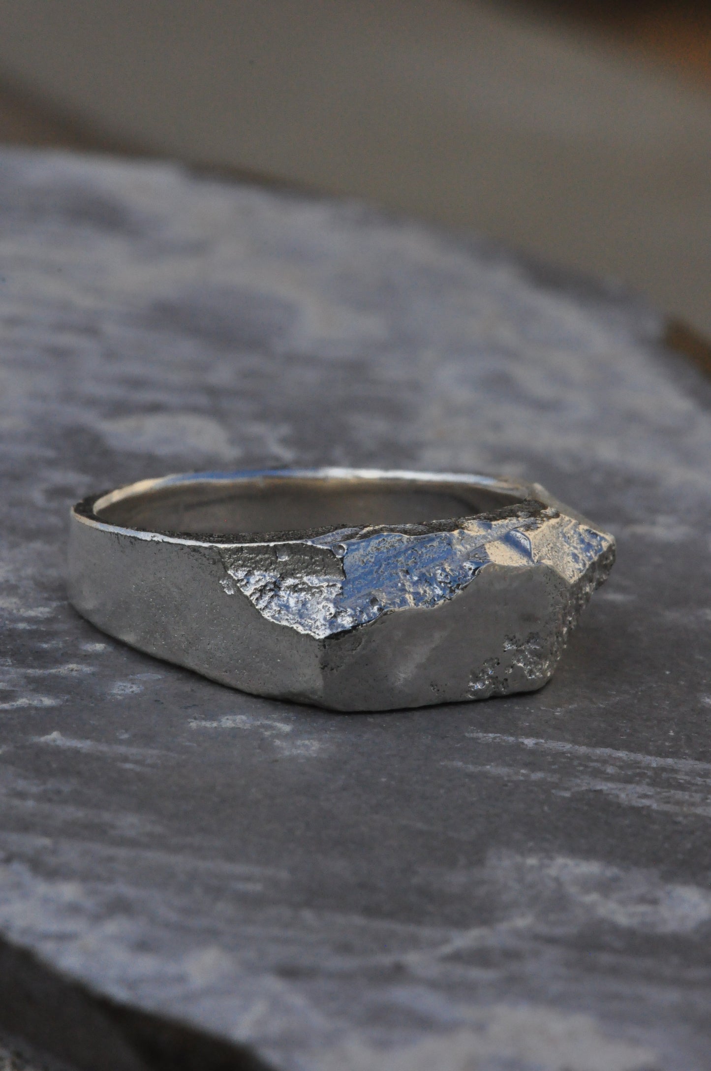 טבעת כסף - broken (F)