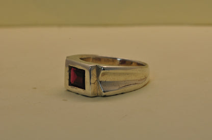 טבעת כסף GARNET