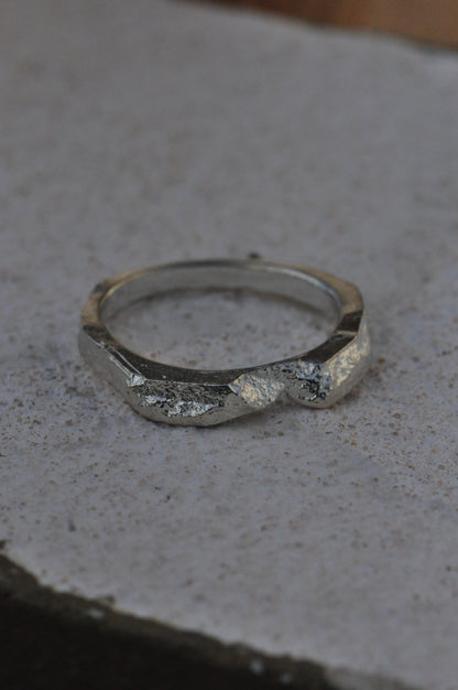 טבעת כסף - broken (G)